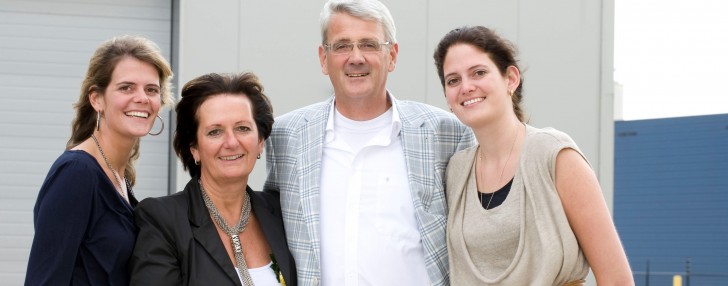 11-08-15-Fam-de-Kimpe-728x286